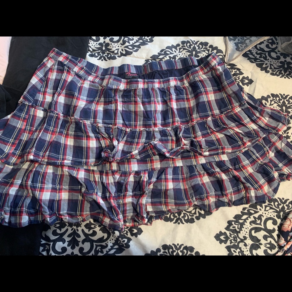 Torrid plaid blue red skirt blue size 4